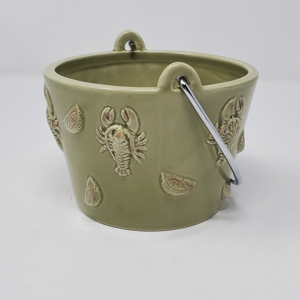 RARE & HTF MAGENTA POTTERY CERAMIC LOBSTER POT WITH METAL HANDLE RAE DUNN